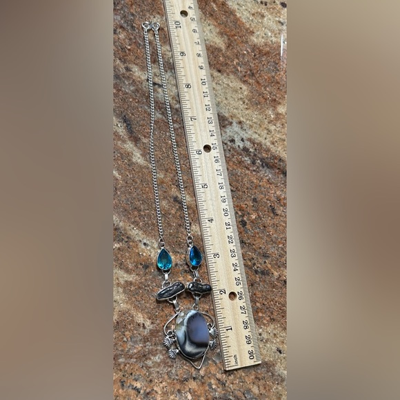 Boho Style Necklace with Natural Dendritic Agate and Biwa Pearls - Picture 8 of 8